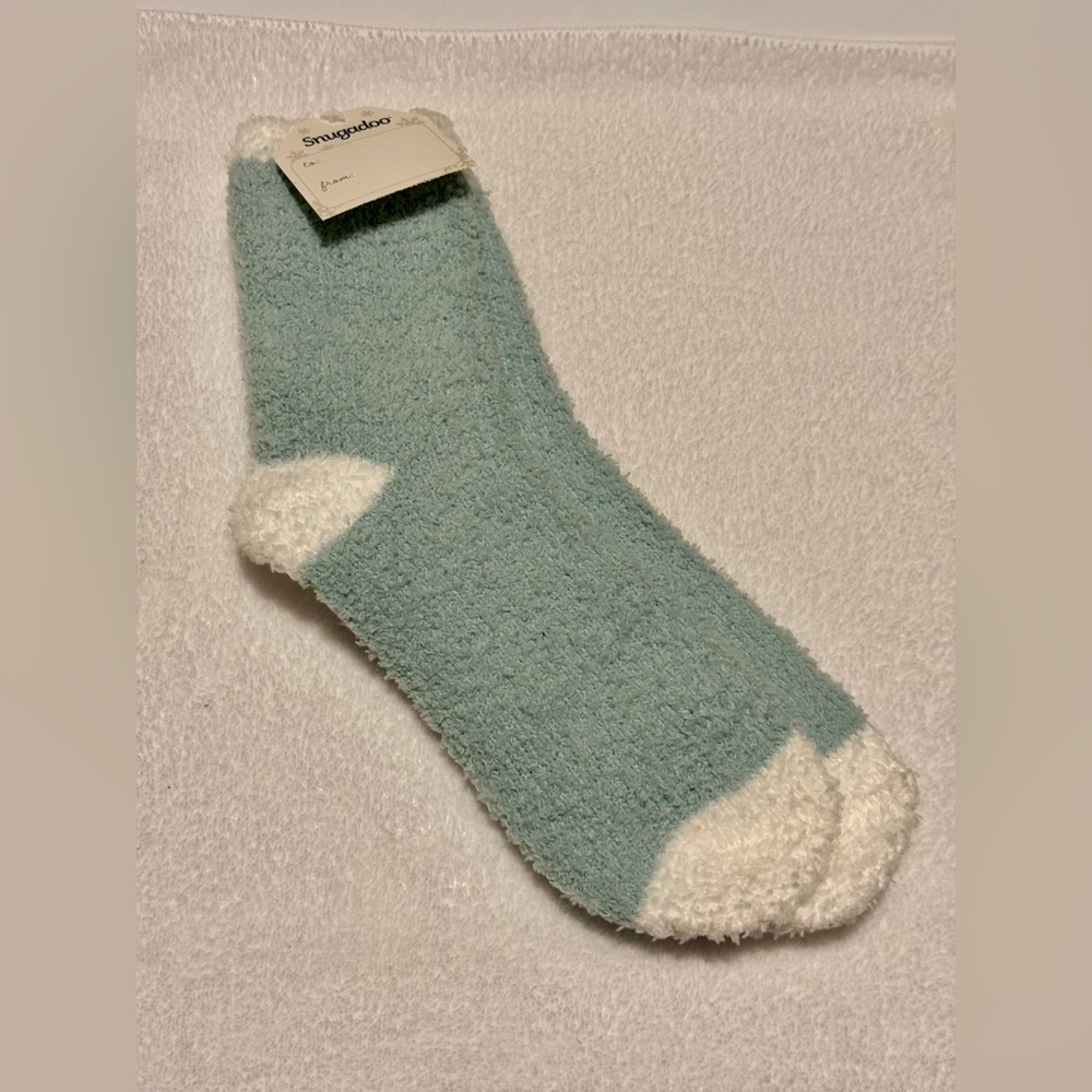 #x416 Snugadoo Plush Ankle Socks Mint Green & White Cozy Fluffy Fuzzy Cabin
